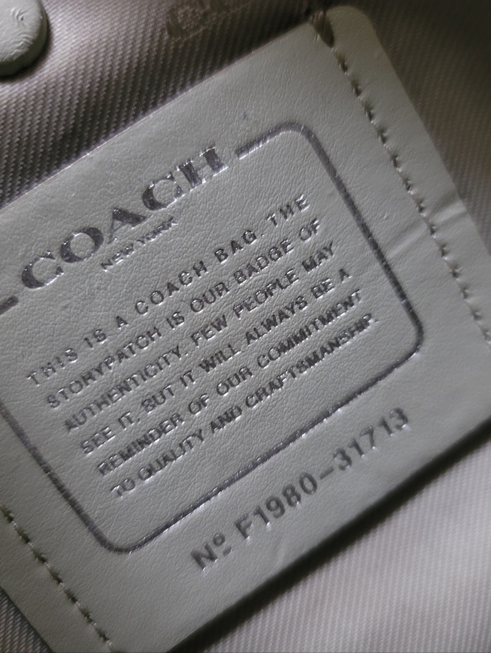 Coach Bond Carryall Satchel 2019 With Detachable Strap - Picture 2 of 16